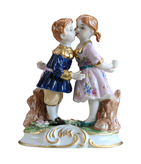 imagem de Escultura Beijo Jovem Apaixonado 19cm - EPC337-ACABOU