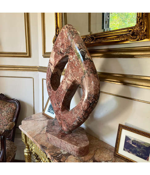 imagem de Escultura Infinito em Mrmore Rosa 80cm - ANT0055
