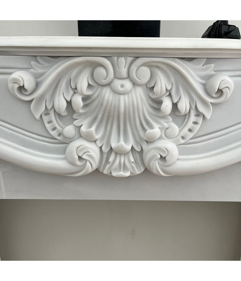 imagem de Lareira Turim em Mrmore Branco 130cm - VRMP348